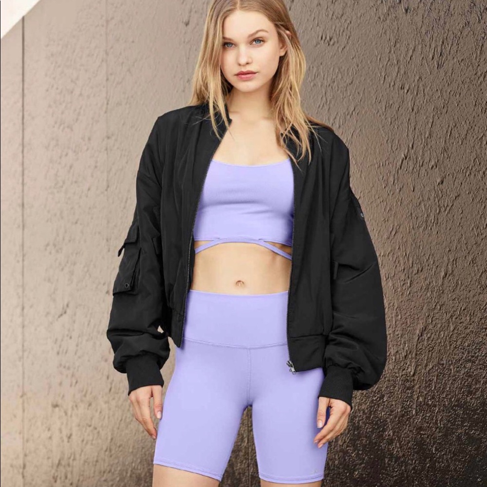 Alo Halo Bra and Biker Short Set - small, like new